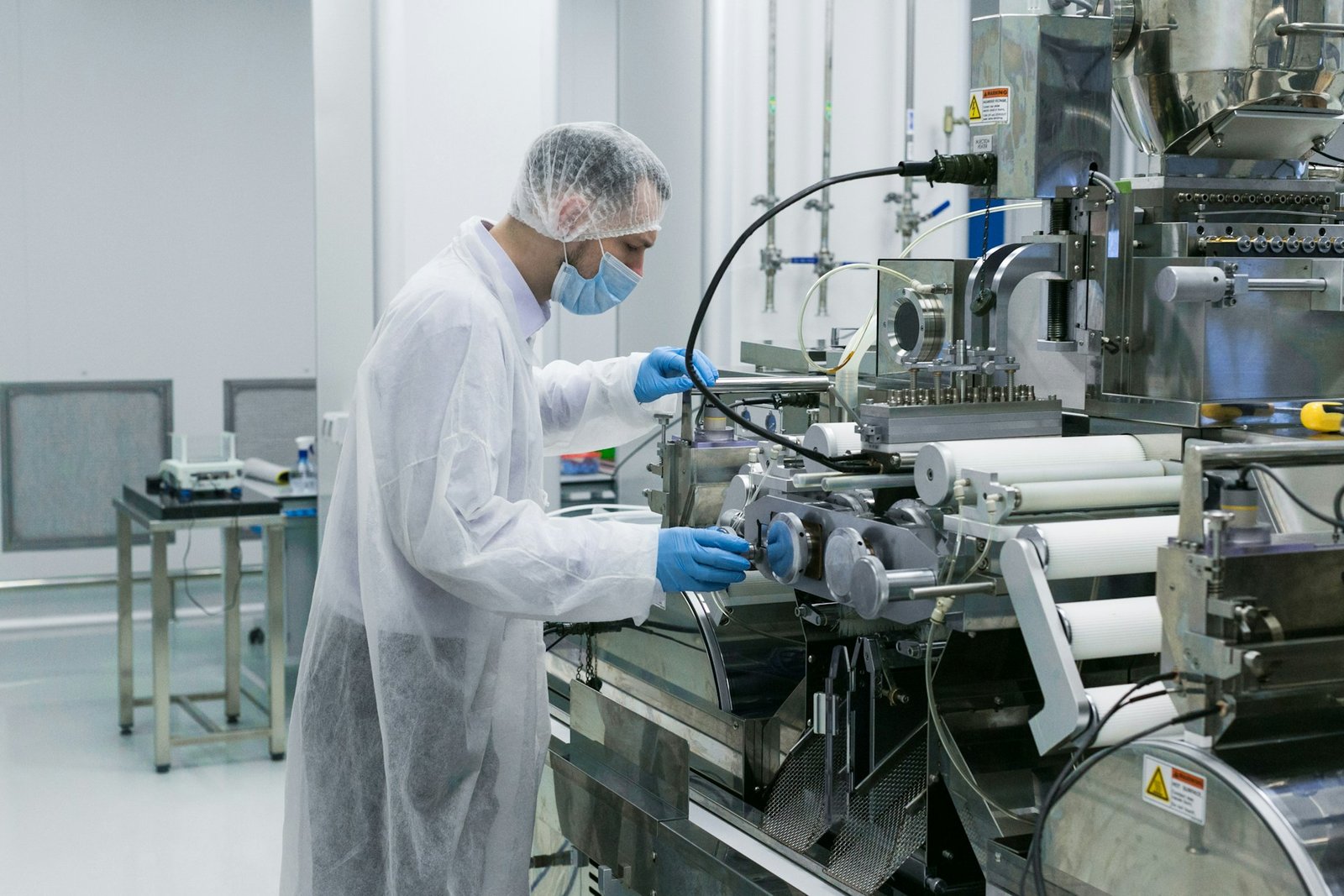 Packaging Machinery During Production Changeover Packaging equipment reference for production line changeover cleaning